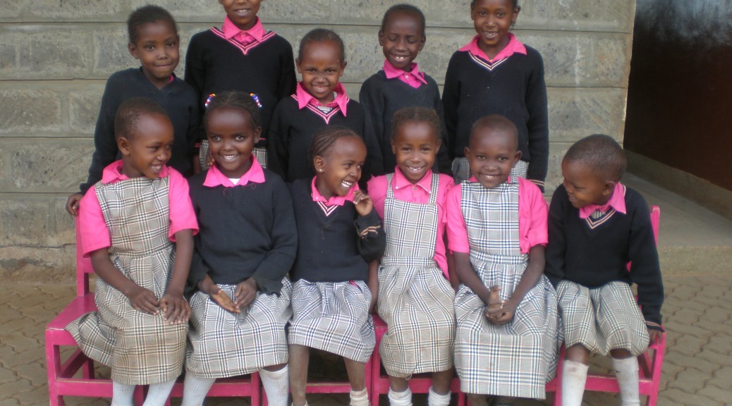 Senkenoi enjoying school with her friends